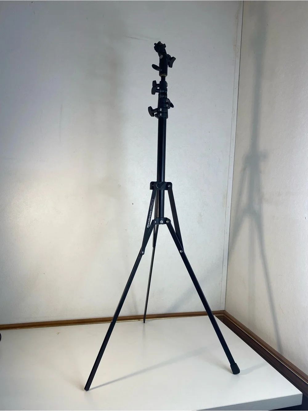 Manfrotto 5001B Nano Light Stand (Black, 6.2')